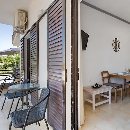 Seafront In Chania 6 شقة خانيا